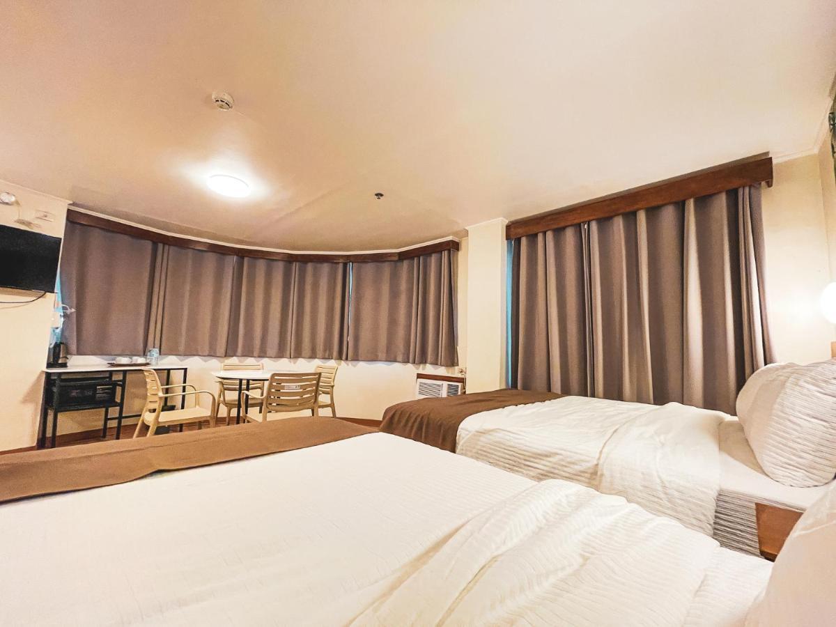 Sentro Hotel 2*